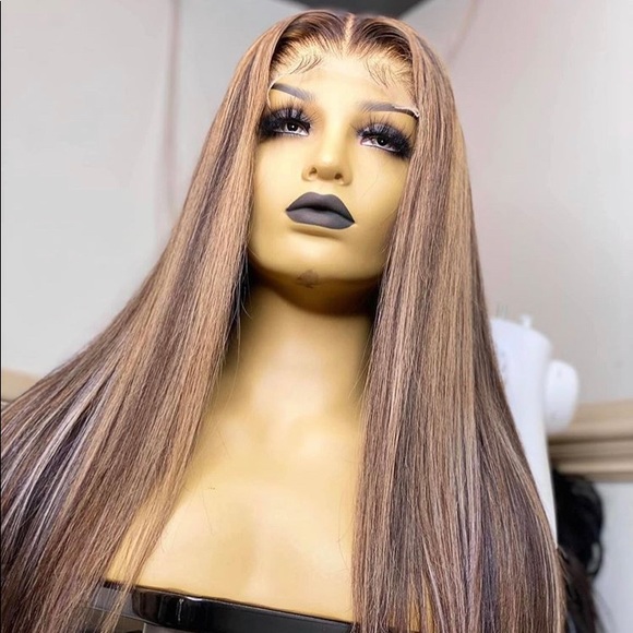 Customized color wig unit